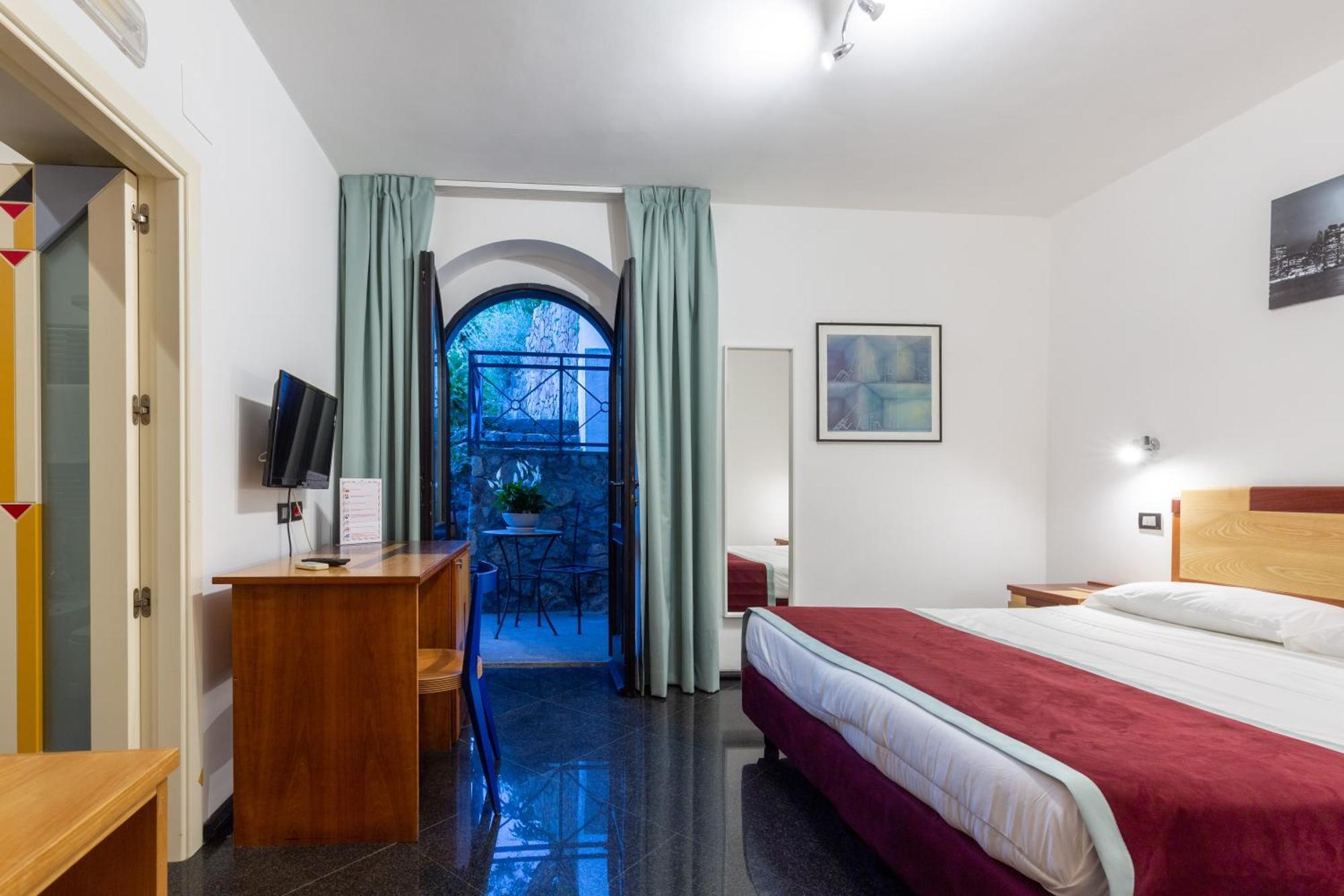 La Ventana 3*